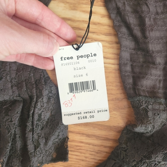 NWT Free People One Antiquity Lace Contrast Mini Dress, Size 6 - Picture 10 of 16